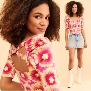 *Give me More* Free People top